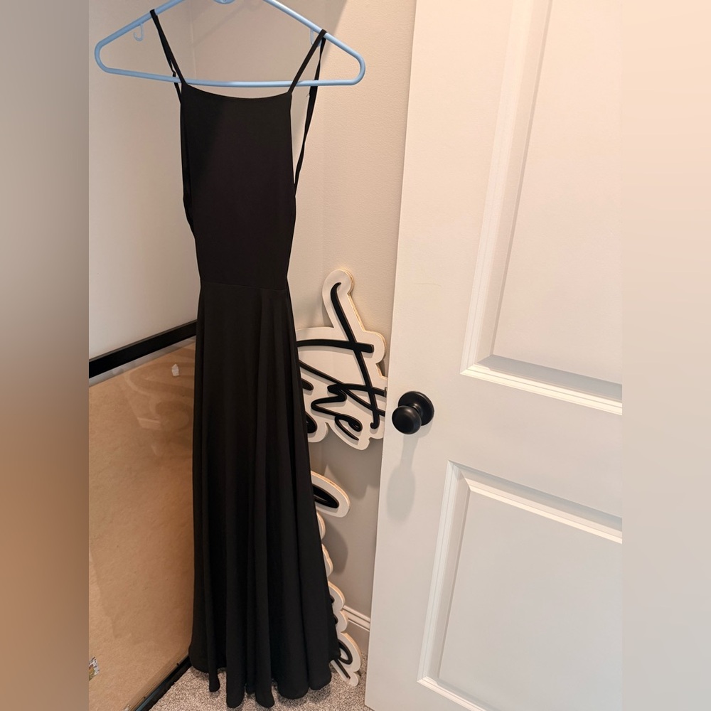 Lulu's Classic Black Maxi Dress